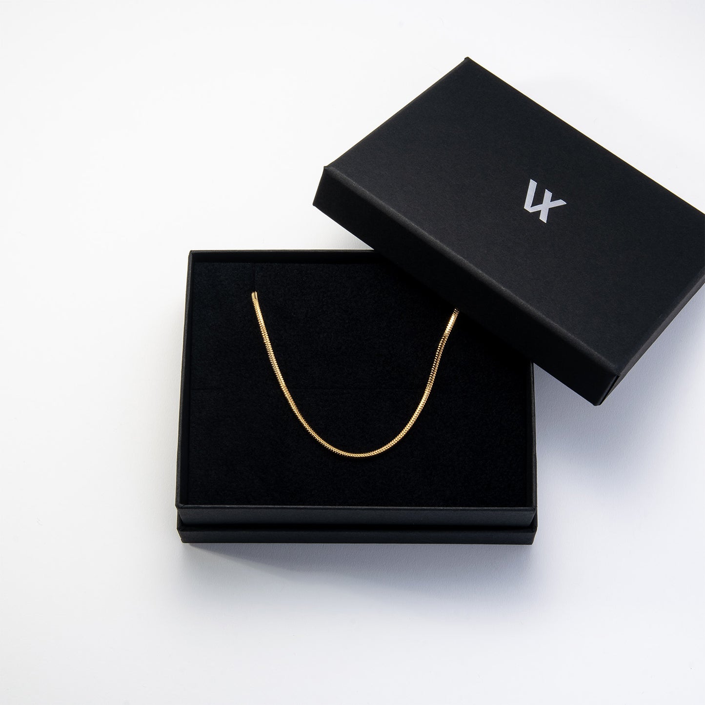 エアリースレッド スネークチェーンブレスレット